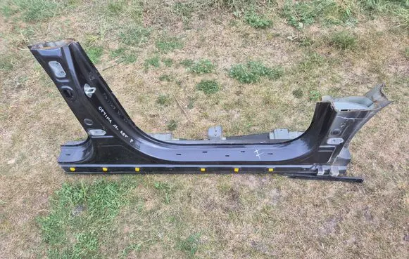 KIA Optima Sill 