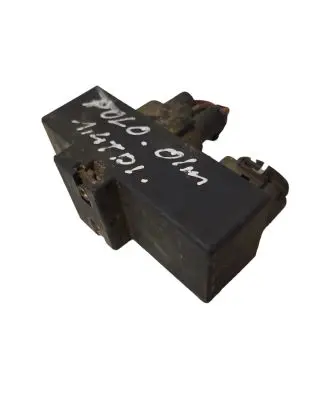 Coolant fan relay