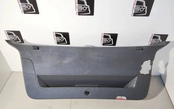 Volkswagen Golf Plus Tailgate trim 5M0867601