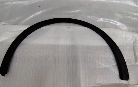 Tesla Model Y Rear arch trim 149418700B 149416300B