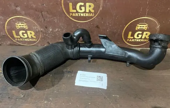 Intercooler hose/pipe