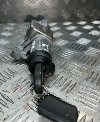 Volkswagen Cross Polo Ignition lock 4B0905851N