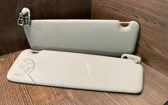 Opel Movano B Sun visor 964013590R 964005576R