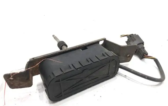 Front wiper linkage and motor
