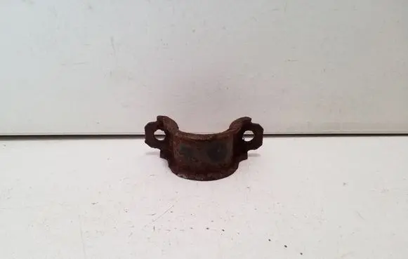 Toyota RAV 4 (XA20) Sway bar bush bracket, front 