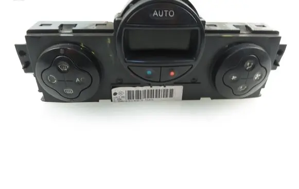 Renault Megane II Interior fan control switch 8200344840