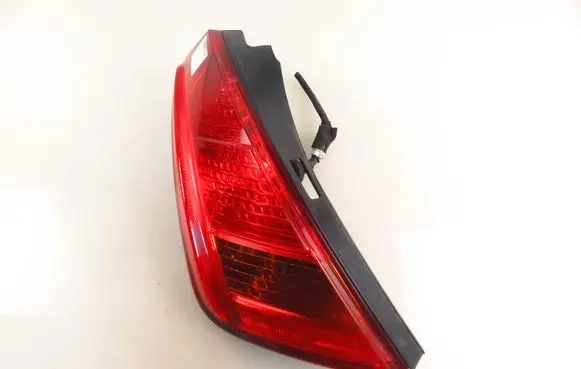 Nissan Murano Z50 Rear/tail lights 22063779