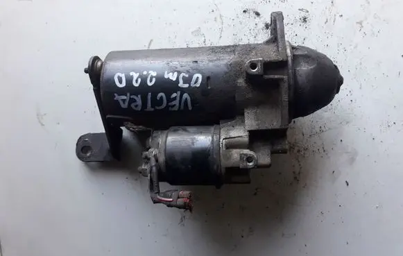 Opel Signum Starter motor