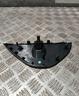 Volvo XC60 Dashboard side end trim 30755647 V1533