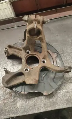 Skoda Octavia Mk3 (5E) Front wheel hub spindle knuckle