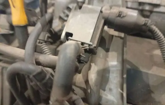 KIA Sorento Turbo solenoid valve