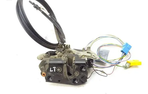 Mercedes-Benz Vaneo W414 Rear door lock A4147300235