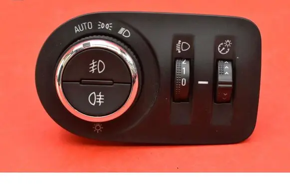 Bedford Astra Light switch 39050757