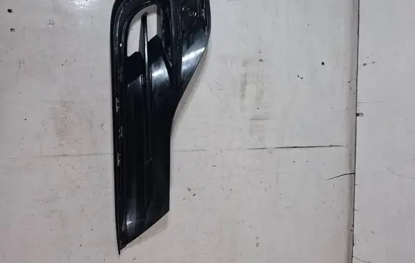 Ford Focus Front bumper lower grill NX7B15A298E