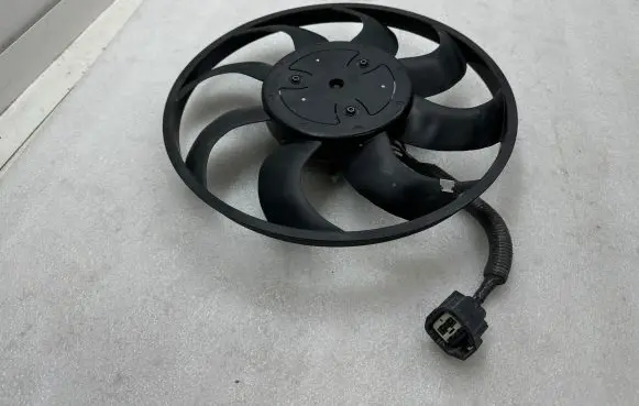 Tesla Model X Electric radiator cooling fan Y108001720 G1600322282030687