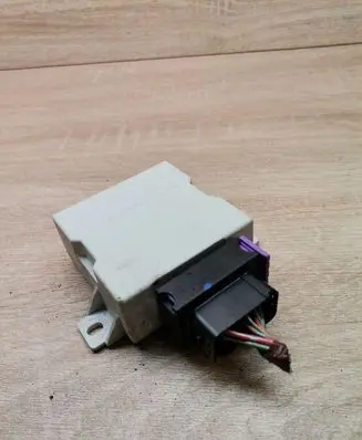 Toyota Corolla Verso E121 Window wiper relay 150696