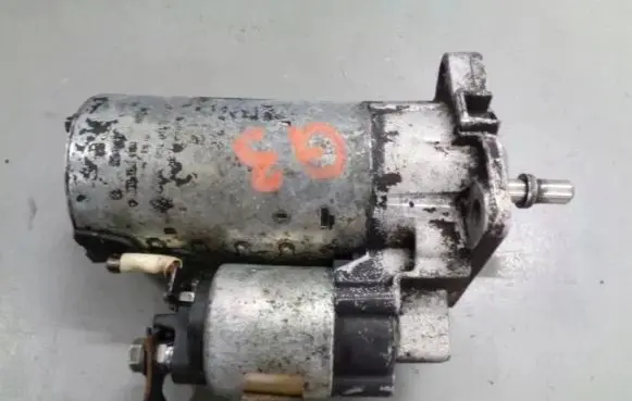 Volkswagen Golf II Starter motor