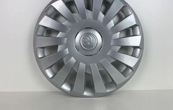 Skoda Octavia Mk3 (5E) R16 wheel hub/cap/trim 