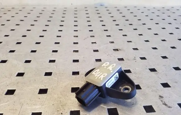 Volkswagen Tiguan Airbag deployment crash/impact sensor 5N0959354