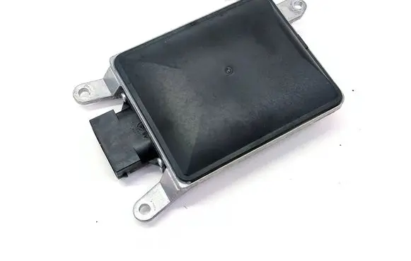 Porsche Cayenne (92A) Blind spot module 8T0907568B