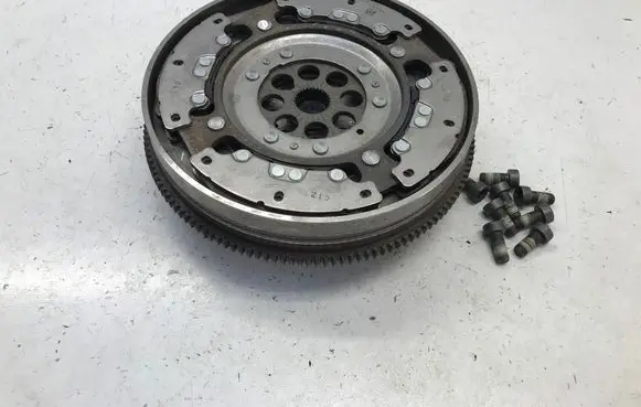 BMW X1 U11 Dual mass flywheel 5A3B7C6