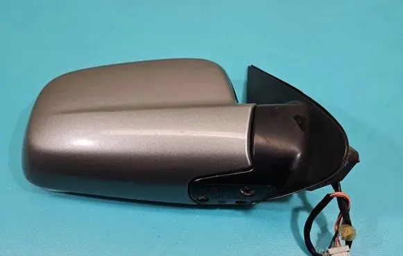 Front door electric wing mirror