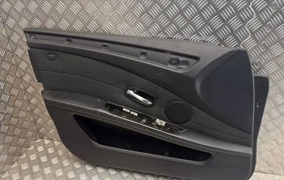 BMW 5 E60 E61 Front door card panel trim E1368977 130308072906