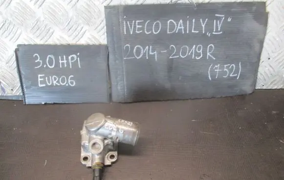 Iveco Daily 6th gen Thermostat/thermostat housing 504353905