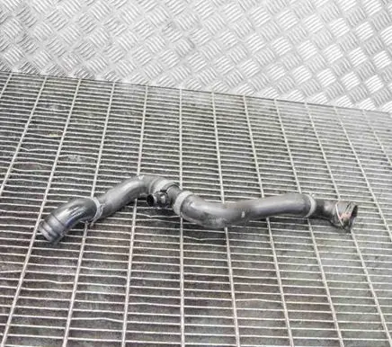 Audi A4 S4 B9 8W Engine coolant pipe/hose 8W0121140