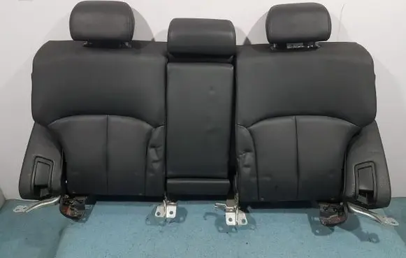 Subaru Outback Second row seats 