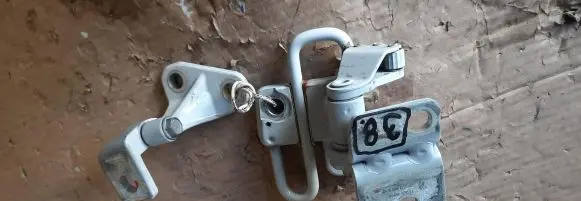 Peugeot RCZ Front door hinge set YM18401980