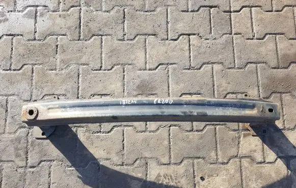 Seat Ibiza IV (6J,6P) Front bumper cross member