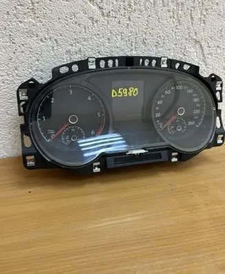 Volkswagen Golf VII Speedometer (instrument cluster) 5G1920741 D5980