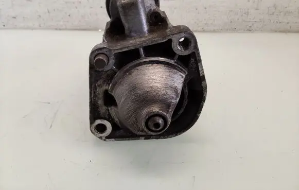 Volvo V70 Starter motor 0001109252