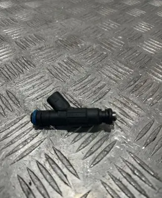Mazda 3 I Fuel injector 0260156154