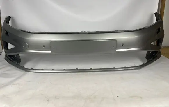 Volkswagen Golf Sportsvan Front bumper 510807221M