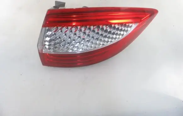 Ford Mondeo MK IV Rear/tail lights 7S7113404B