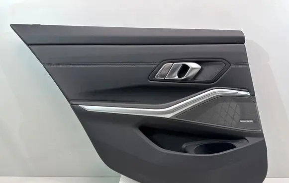 BMW 3 G20 G21 Rear door card panel trim 3390772