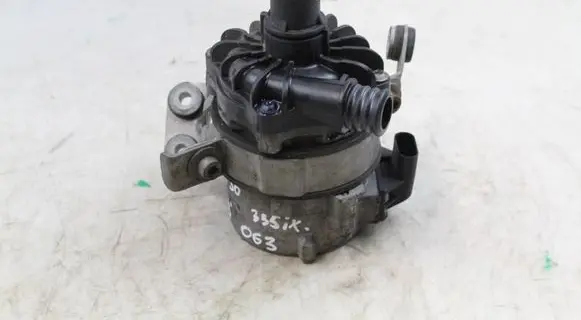 BMW 3 F30 F35 F31 Electric auxiliary coolant/water pump 7583965 11517583965