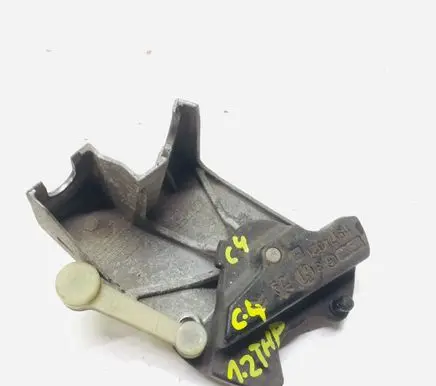 Citroen C4 II Gear shift cable linkage 