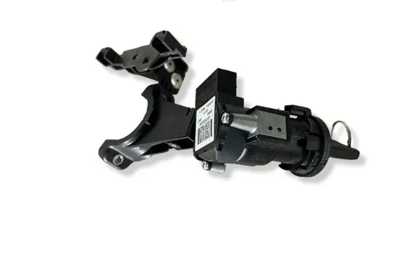 Opel Combo D Ignition lock 0B365