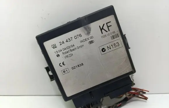 Opel Zafira A Comfort/convenience module 24437076KF