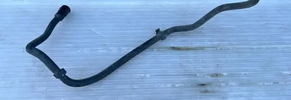 Peugeot 308 Engine coolant pipe/hose 9673473980