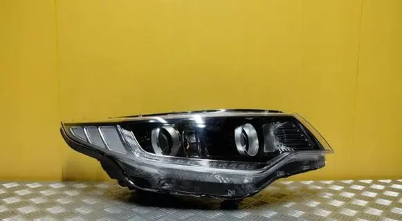KIA Optima Headlight/headlamp 92102D4070 2155 92102-D4
