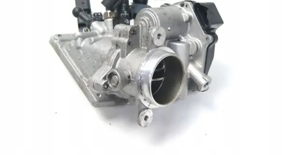 Volkswagen Golf VII Throttle valve 04L128637B
