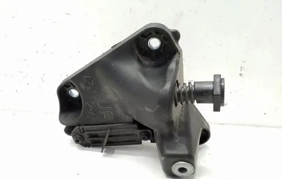 Chrysler 200 Radiator mount bracket 68175034AA