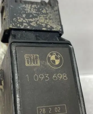 Headlight/headlamp level sensor