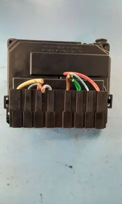 Citroen C4 Grand Picasso Central body control module
