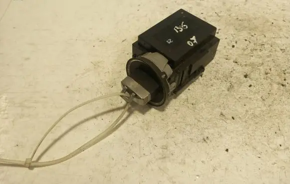 Volkswagen PASSAT B6 Ignition lock 3C0905843Q