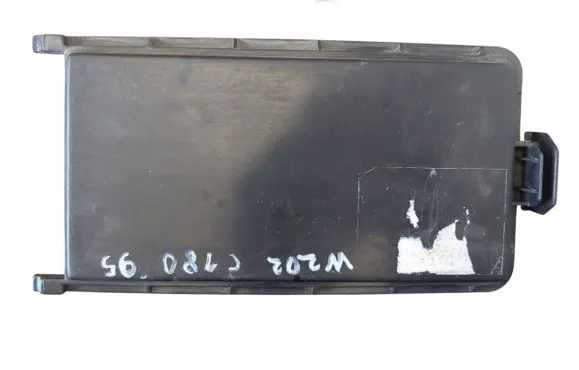 Mercedes-Benz C W202 Fuse box cover 2025451303